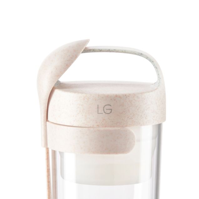 Jar To Go Organic 20 fl. oz With Spoon Enjoy your snacks on the go!
