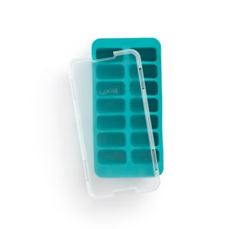 Rectangular ice cube tray with lid The funniest way to refresh yourself!