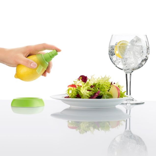 Citrus Spray, Set of 2 Spray your citrus juice directly from the fruit!