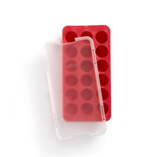 Round ice cube tray with lid The coolest way to refresh yourself!