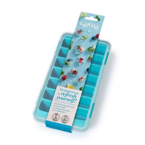 Rectangular ice cube tray with lid The coolest way to refresh yourself!