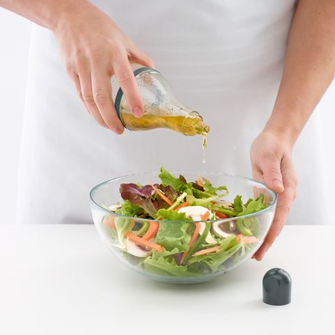 Emulsionador de vinagretas ¡Agite para emulsionar sus aderezos para ensaladas de manera rápida y sencilla!