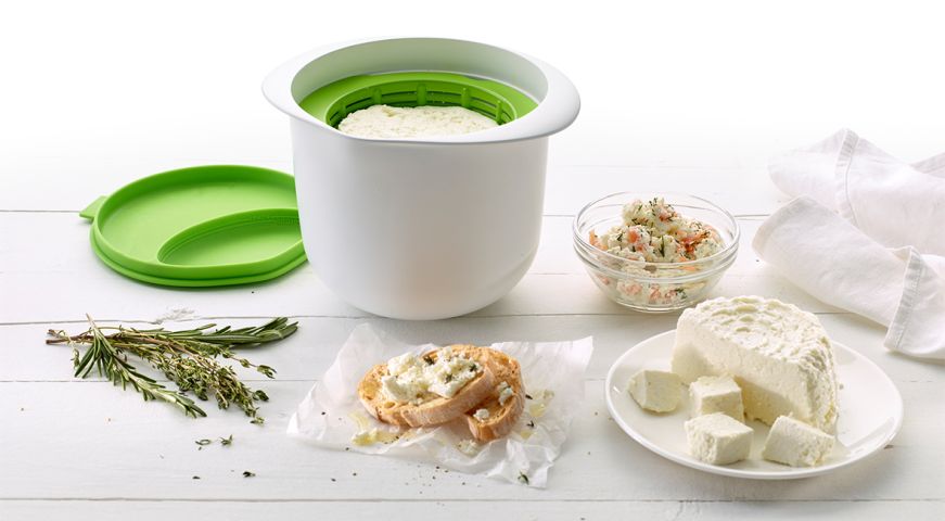 Cheese Maker Surprise yourself by making your own home-made fresh cheese