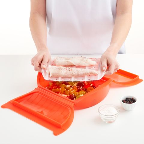 Microwave Steam Cooker with Tray 3-4 p. Quick and healthy steam cooking in your microwave!