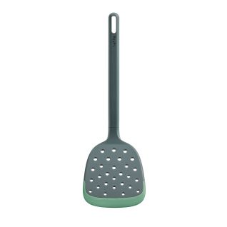 Turner Flip and serve large pieces!