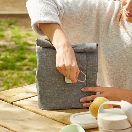 Lunchbag To Go Organic Carry your food altogether in one single bag!