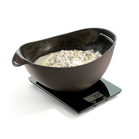 Bread Maker Enjoy the taste and smell of traditional homemade bread.