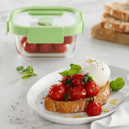 Set of 3 Square Glass leakproof Containers 1100 ml, 800ml, 520ml capacity