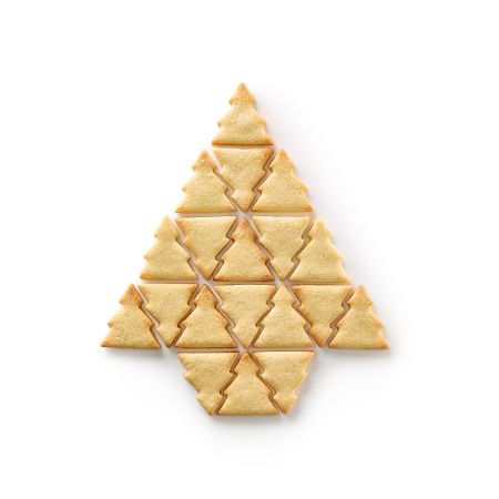 Christmas tree cookie cutter 19 Christmas tree-shaped cookies in a single mould.