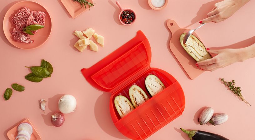 Steam Case with 10 Minute Cookbook,3-4P - Red