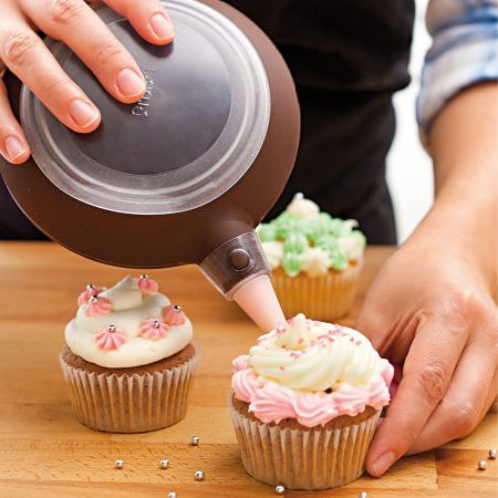 Decomax ¡Una manga pastelera fácil de utilizar, divertida e intuitiva!