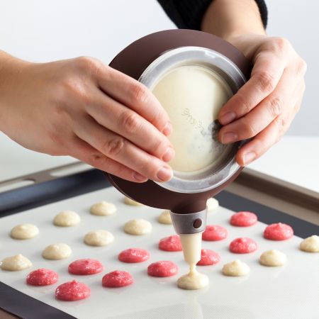 Decomax ¡Una manga pastelera fácil de utilizar, divertida e intuitiva!