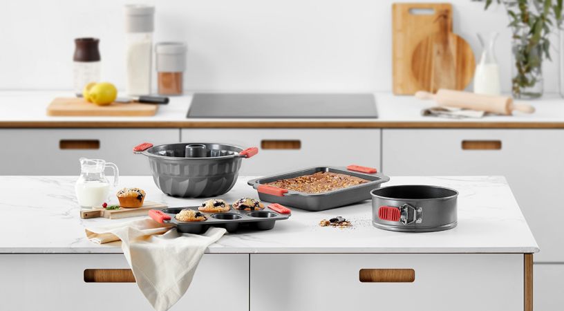 Moule rectangulaire anti-adhésif Cuisson et démoulage parfaits pour vos gâteaux maison !