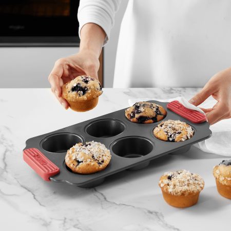 Non stick muffin pan 6 cups Homemade delicious no muss muffins LEKUE