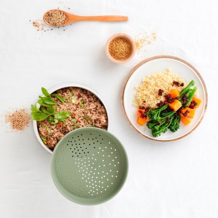 Quick Quinoa & Rice Cooker Quinoa, rice and cereals within minutes in the microwave!