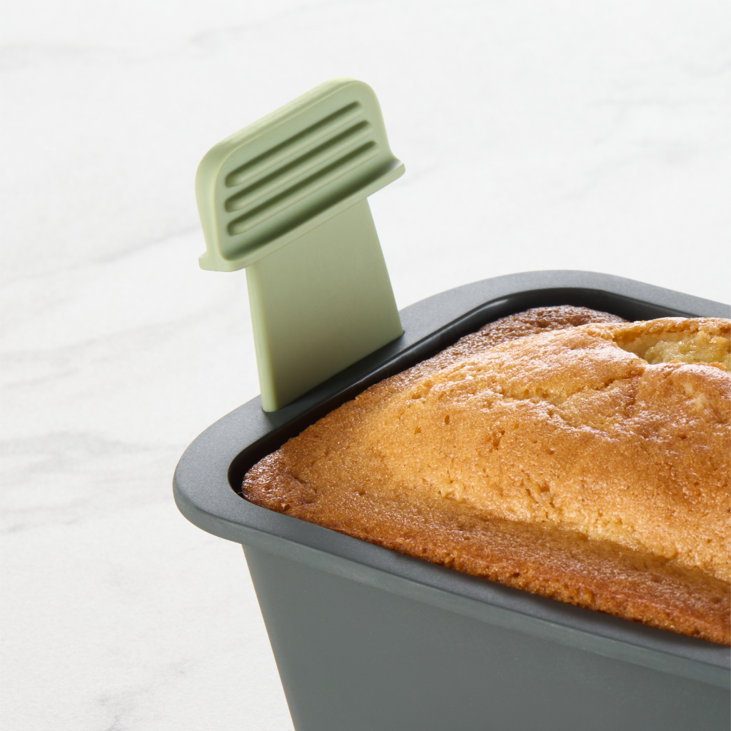 Air fryer Rectangular Basket Clean and easy cooking with your air fryer!
