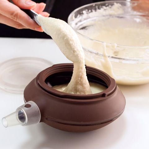 Macaron Kit Baking kit with everything you need to make delicious macarons.