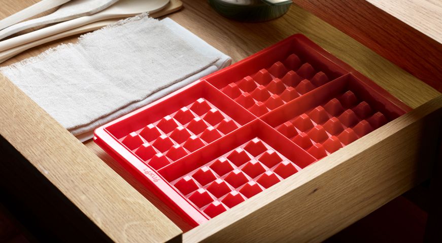 Waffle Mould Make 8 waffles in the oven in one batch!