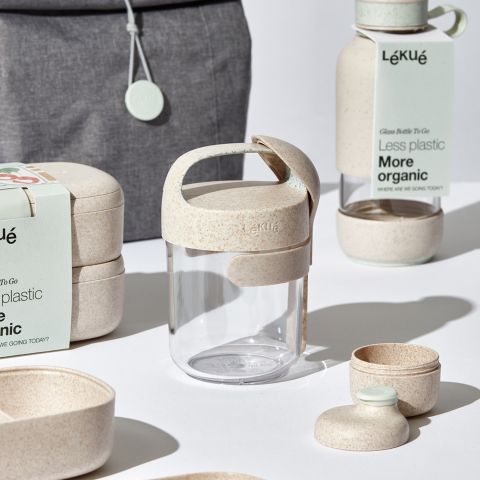 Jar To Go Organic 14 oz with Spoon Enjoy your snacks on the go!