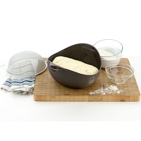 Mini Bread Maker Enjoy the taste and smell of traditional homemade bread.