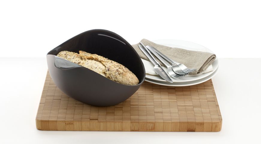 Mini Bread Maker Enjoy the taste and smell of traditional homemade bread.