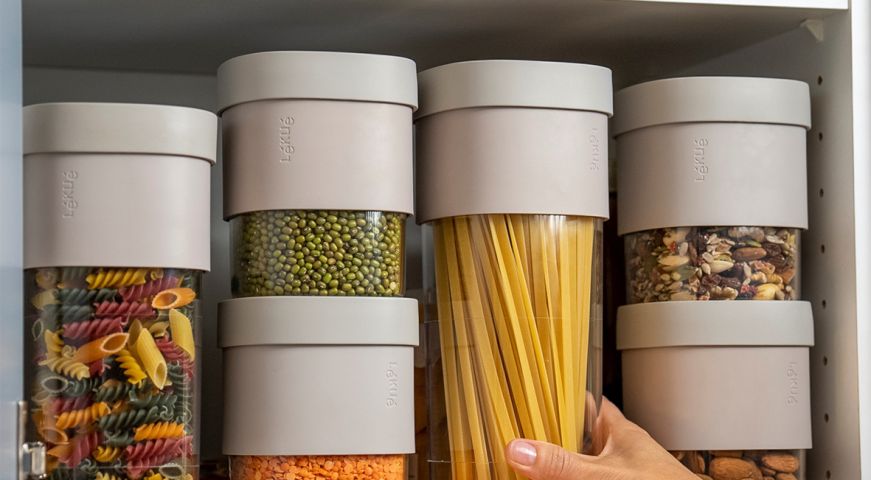 Set of 3 Flip Storage Containers Kit of 3 storage containers and 2 accessories