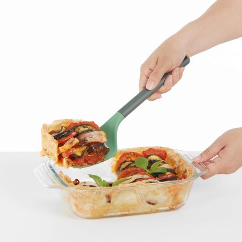 Flexible Plain Spatula Ideal for serving and portioning!