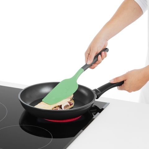 Spatula for omelets and crêpes 