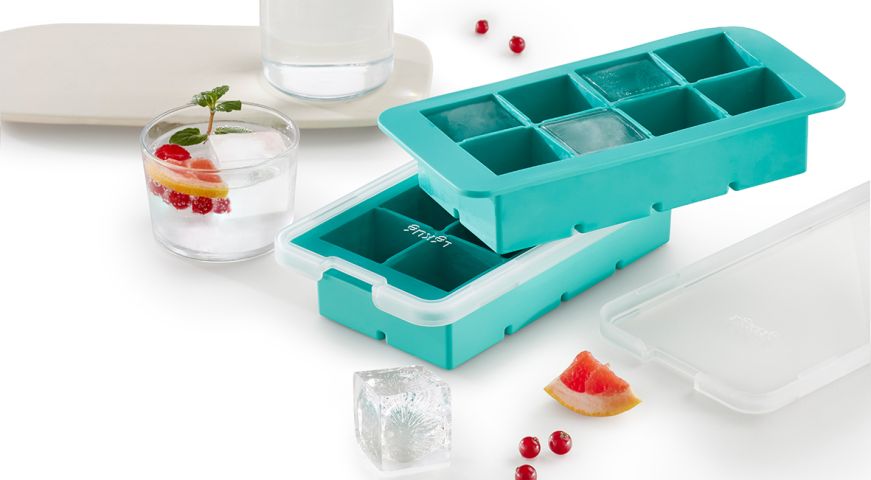 XL Square Ice Cube Tray Long-lasting coolness for your drinks!