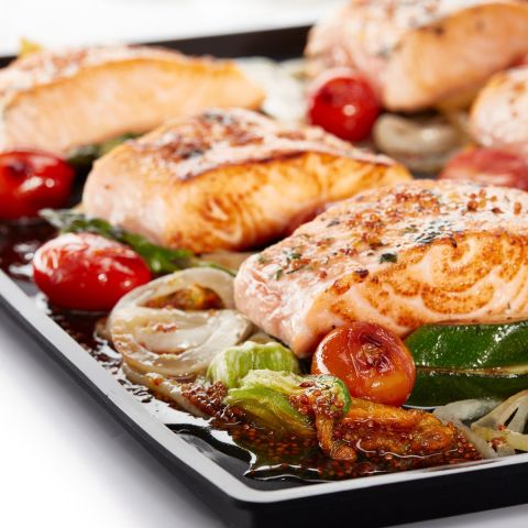 Non-spill Silicone Baking Tray, 40x30 cm A spill-free clean oven!