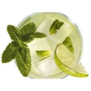 Rum with lime and mint