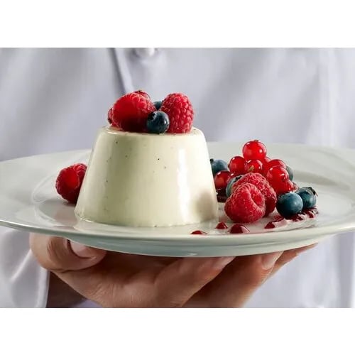 Panacota con frutos rojos