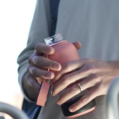 mobile thumb