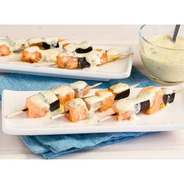 Salmon and aubergine skewers with dill and lemon yoghurt sauce