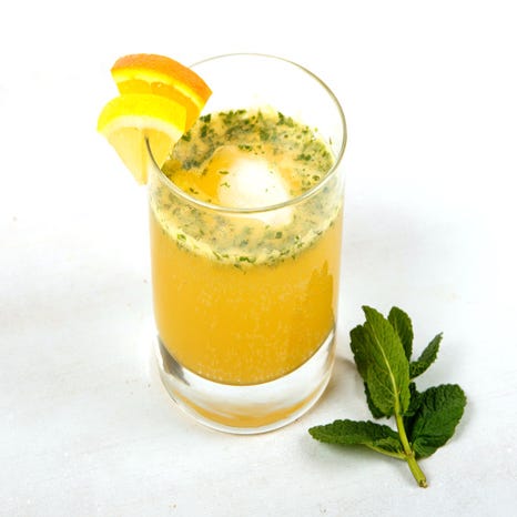Ginger ale cocktail