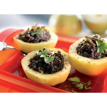 Apples Stuffed with Black Pudding