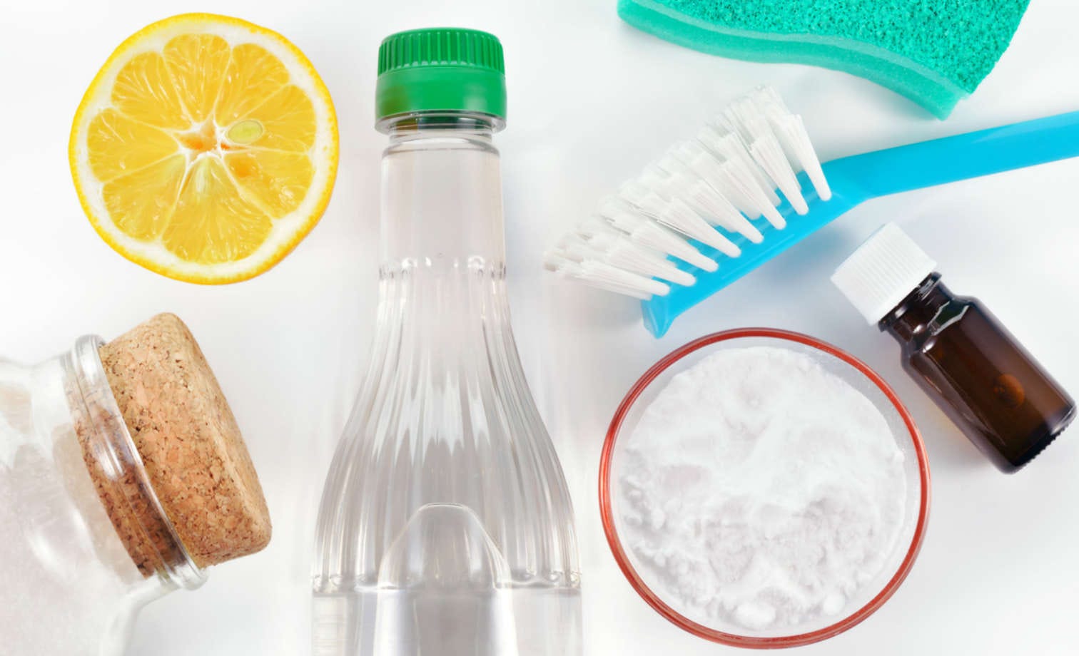 Los productos caseros y naturales que necesitas para limpiar tu